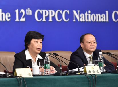 政協(xié)委員談發(fā)揮人民政協(xié)在社會(huì)主義協(xié)商民主中的重要作用