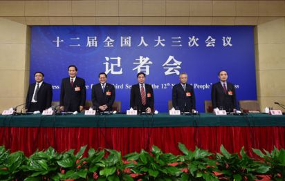 柳斌杰等5名全國(guó)人大專委會(huì)負(fù)責(zé)人答記者問