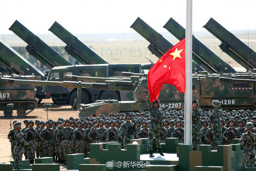 解放軍建軍90周年沙場閱兵現(xiàn)場