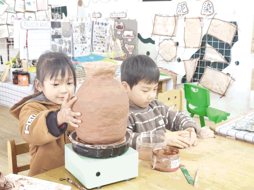 小小巧手體驗泥塑樂趣